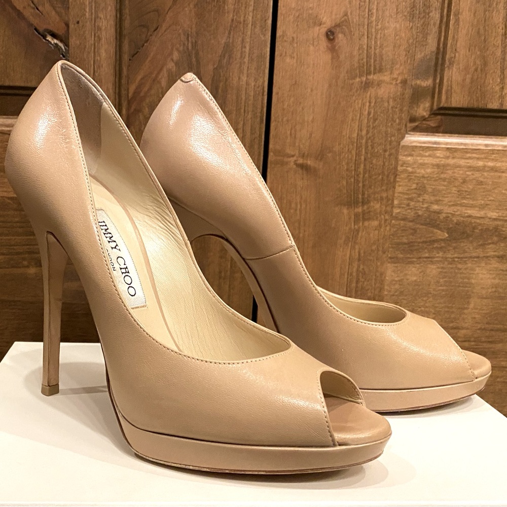 Jimmy Choo - Leather Pumps - Nude color - 38.5